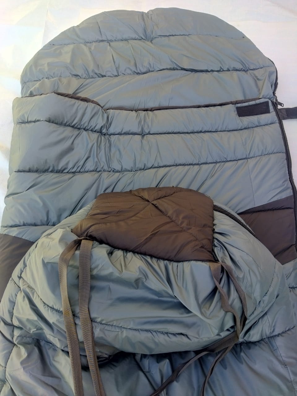 400 GSM Sleeping Bag